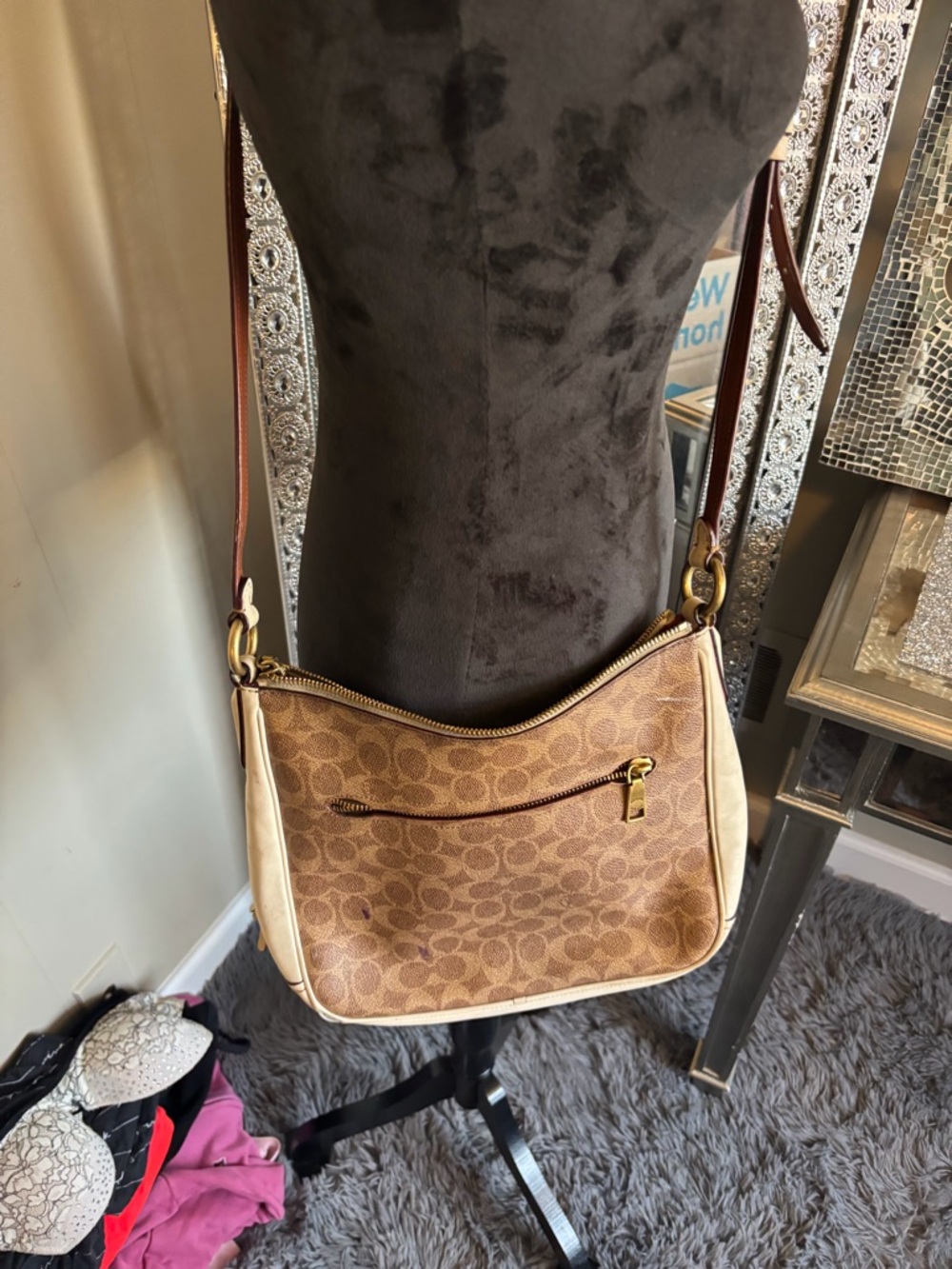 💕Coach Brown Signature Canvas‎ Crossbody with Cream Trim